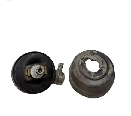 Audi A4 S4 B7 8E 8H Engine mount bracket 8E0199379AC