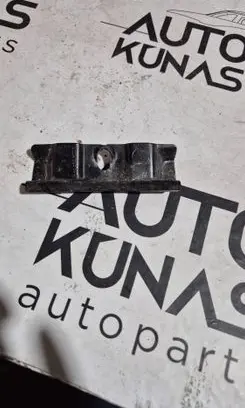 Mercedes-Benz E W212 Battery bracket A2046280041