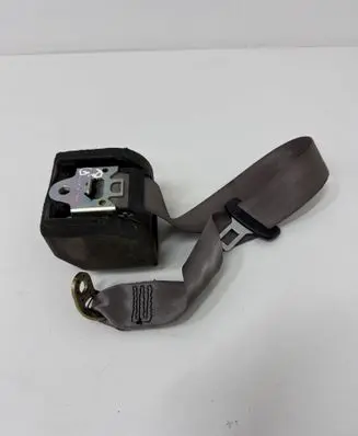 Rear seatbelt