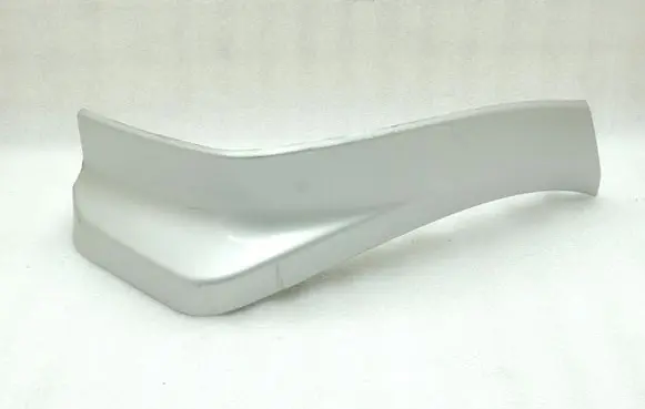 Mitsubishi Pajero Rear bumper trim bar molding MR478782 MR606254
