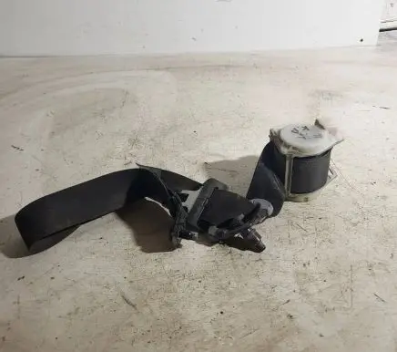 Opel Zafira A Rear seatbelt 90580905 04067B