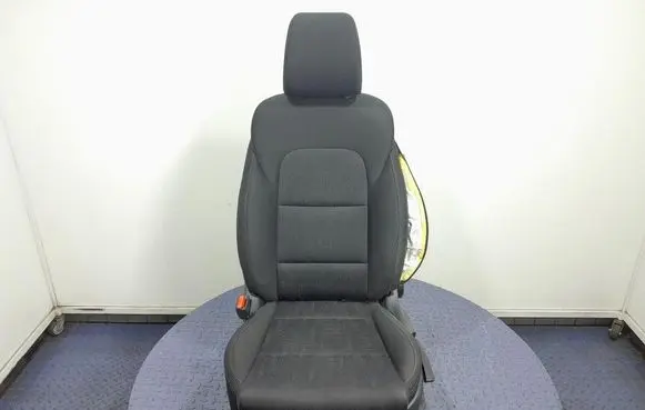 KIA Sportage Front driver seat 