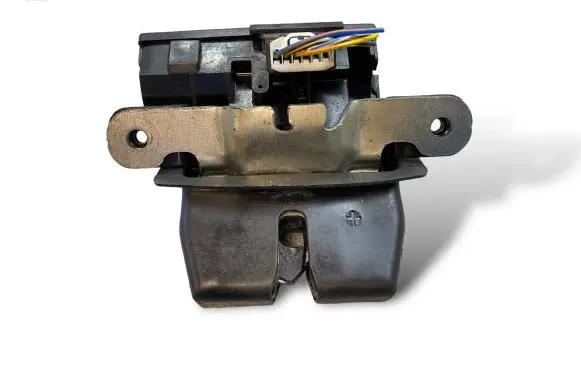 Ford Fiesta Tailgate/trunk/boot lock/catch/latch 8A61A442A66BC 100325