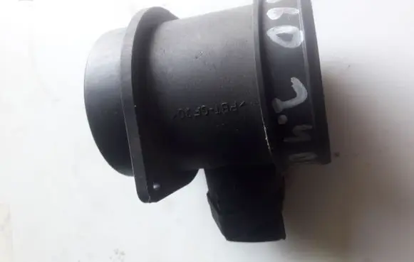 Volvo S60 Mass air flow meter 0280218088
