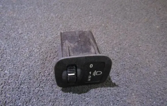 Honda Accord Headlight level height control switch