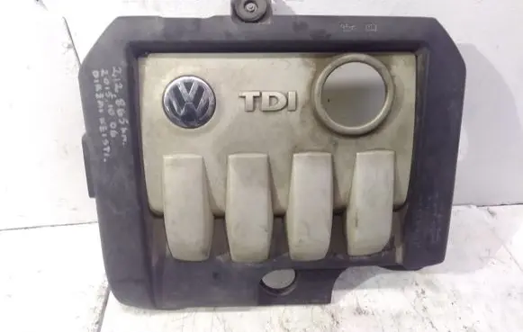 Volkswagen PASSAT B6 Engine cover (trim) 03G103925