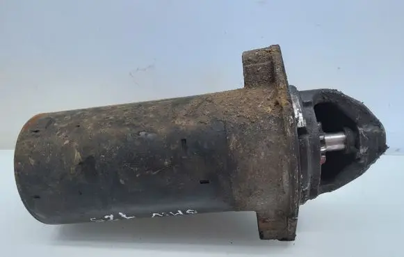 BMW 7 E38 Starter motor