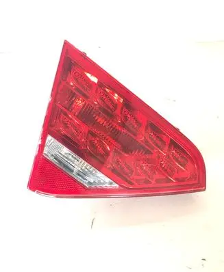 Audi A5 8T 8F Tailgate rear/tail lights 8T0945093A AU484