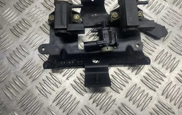 Ford Galaxy Turbo solenoid valve 7M3906286B YM219M427BC 7M3133778L