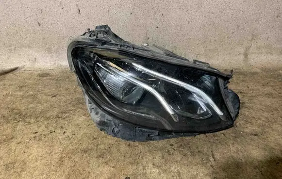 Headlight/headlamp