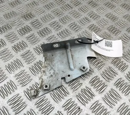 Renault Master III Fender mounting bracket 641C20003R