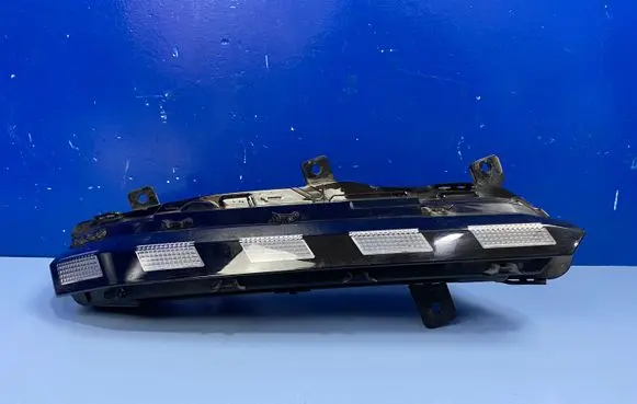 Front indicator light