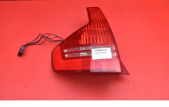 Rear/tail lights
