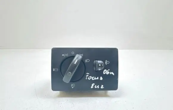 Ford Focus Light switch 4M5T13A02