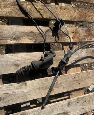 Peugeot 308 Clutch master cylinder 9673765980 0981
