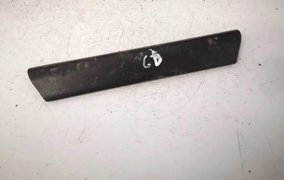 Opel Zafira B Other rear door trim element 13121853