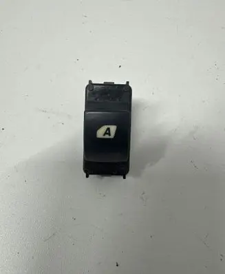 Peugeot Partner Electric window control switch 9666955077