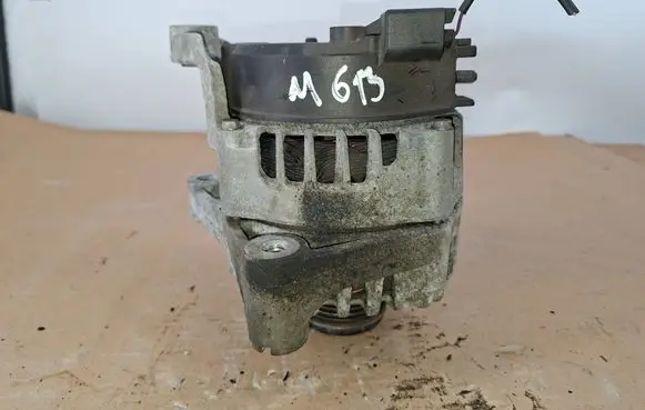 BMW 3 E90 E91 Generator/alternator 8507624 2608669C FG18S052