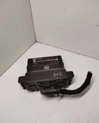 Audi A3 S3 8P Gateway control module 1K0907951 1K0907530S