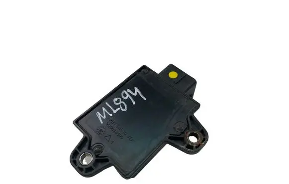 Peugeot 308 Coolant fan relay 980770908004