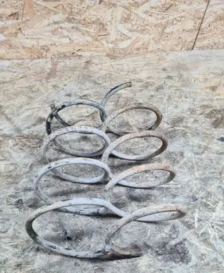 Mercedes-Benz C W203 Rear coil spring