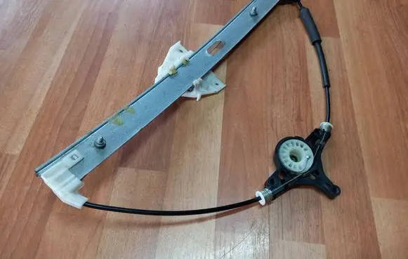 Mazda 6 Front window lifting mechanism without motor GS1D5997X