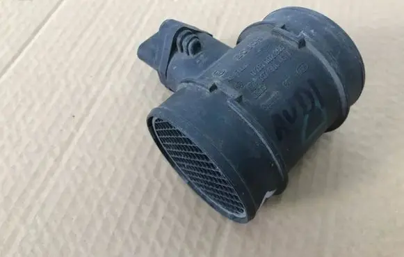 Audi A2 Mass air flow meter 0281002355