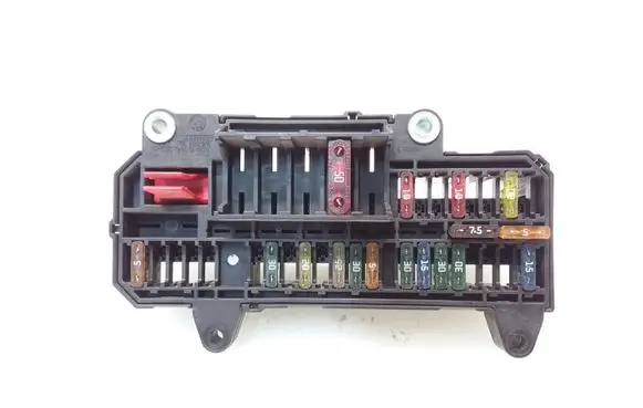 BMW 7 E65 E66 Fuse module 6900583