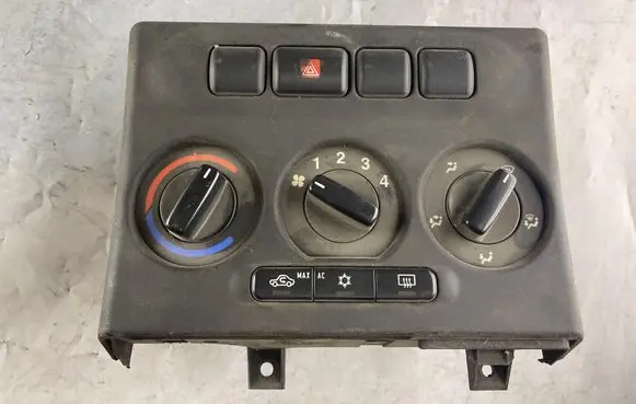 Opel Zafira A Climate control unit 90589777 90559839