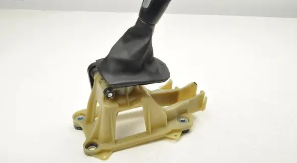 Volvo V50 Gear shifter/selector 30759589
