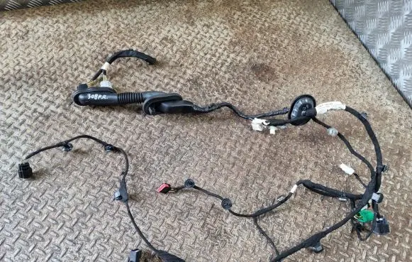 Ford Escape IV Front door wiring loom LX6T14630 LX6T14630NED