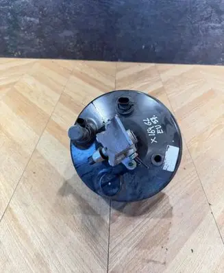 Mercedes-Benz GL X164 Brake booster