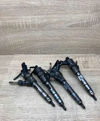 Renault Scenic I Fuel injector 8200100272 0445110 110B