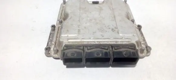 Renault Laguna II Engine control unit/module 0281010637 8200211711 8200085386