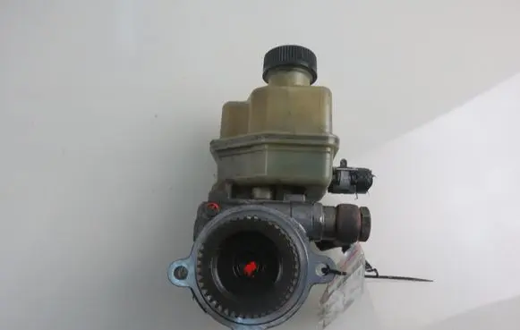 Mazda 6 Power steering pump GJ6F