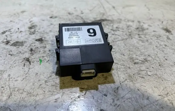 Toyota Avensis T270 Other control units/modules 8974105090 001080640 S000003660