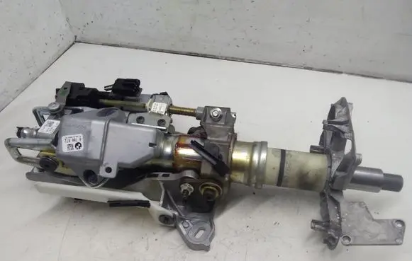 BMW 5 E60 E61 Steering wheel axle 6780872 2201055672