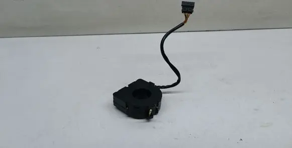 BMW X3 E83 Steering angle sensor 6760232 37146760232