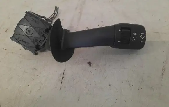 BMW 5 E39 Other switches/knobs/shifts 8352013