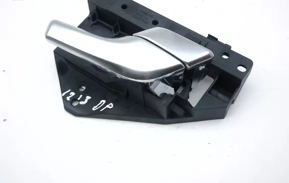 Land Rover Evoque I Front door interior handle 8X2322600AE 8X2322600BE