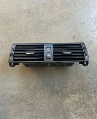BMW X5 E70 Dash center air vent grill 6958654
