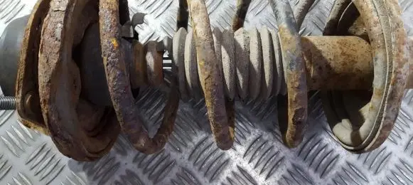 Mazda 323 F Front coil spring