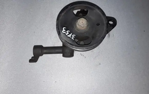 Nissan Navara Power steering pump 491103X01A
