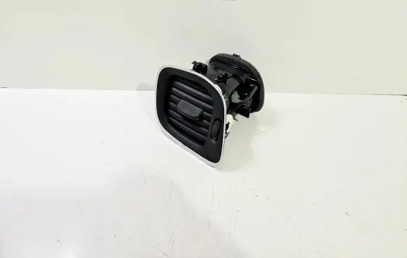 Volvo V40 Dashboard side air vent grill/cover trim 30791697