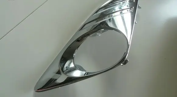 Toyota Camry Front fog light trim/grill 5212806310