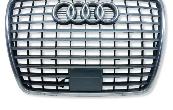 Audi A6 S6 C6 4F Front grill 4F0853651AN