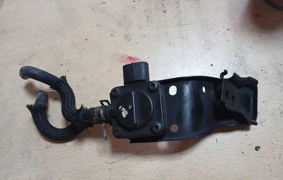 Toyota Auris 150 Exhaust gas pressure sensor 8948012020