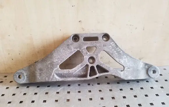 Audi A6 S6 C6 4F Rear differential/diff mount bracket 4F0599287