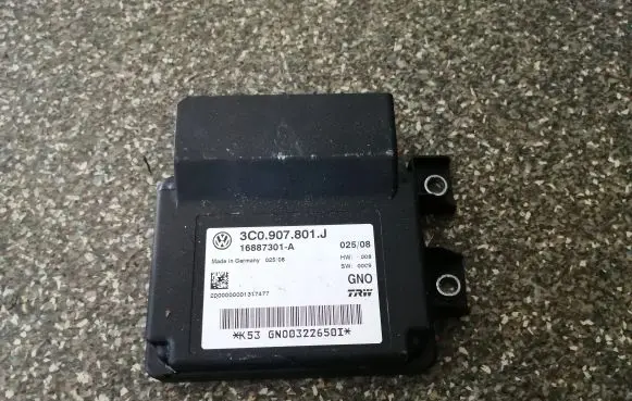Volkswagen PASSAT B6 Hand brake control module 3C0907801J