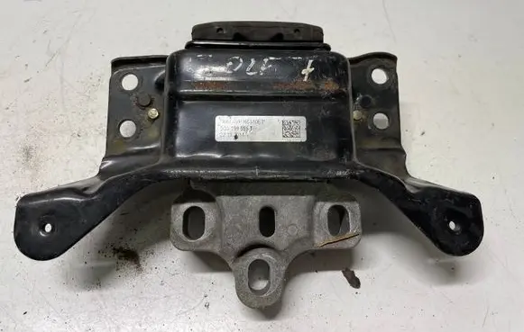 Volkswagen Golf VII Engine mount bracket 5Q0199555T